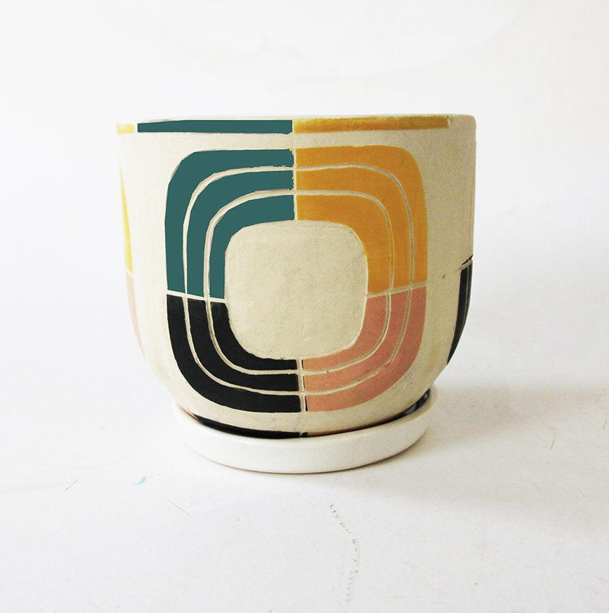 5" Tesseris planter with tray